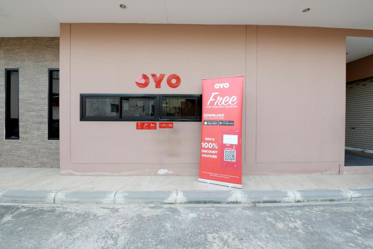 Sriracha Hotel And Spa Ban Huai Yai Phrom Kültér fotó